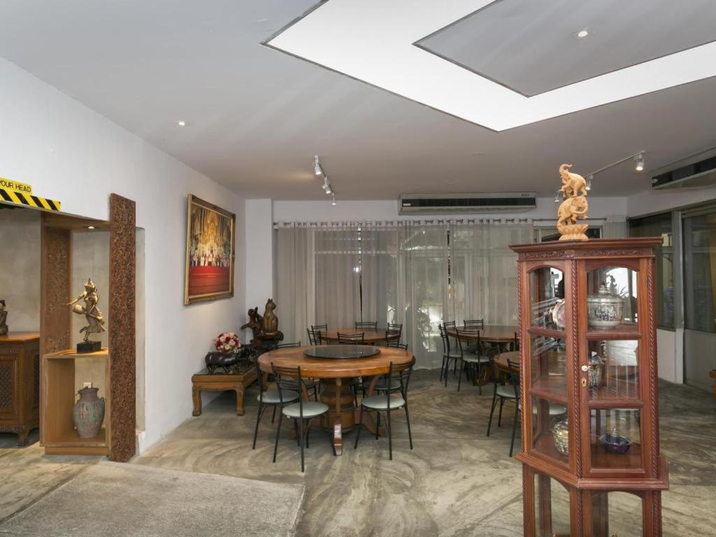 Intown Residence Banguecoque Exterior foto